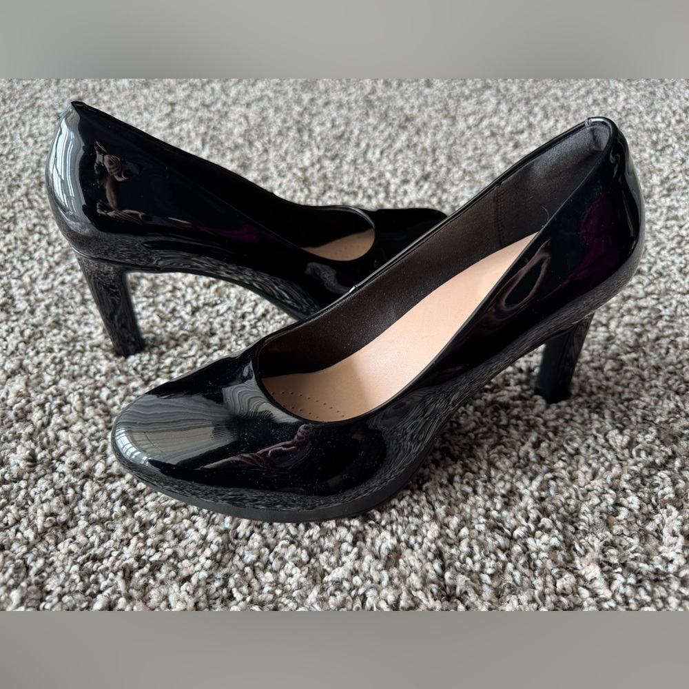 Clarks Black High Heels Rounded Toe